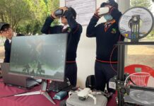 Alumnos del Cecytem participan en exhibición de vuelo de drones