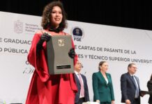 Preside Fiscal General ceremonia de graduación de la quinta generación de la licenciatura en Seguridad Pública y Ciencias Forenses de la UMSNH