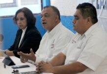 Bachillerato sabatino, en el Colegio de Bachilleres, para mayores de 20 años.