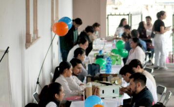 Ofertan, 385 vacantes en la feria del empleo en Uruapan